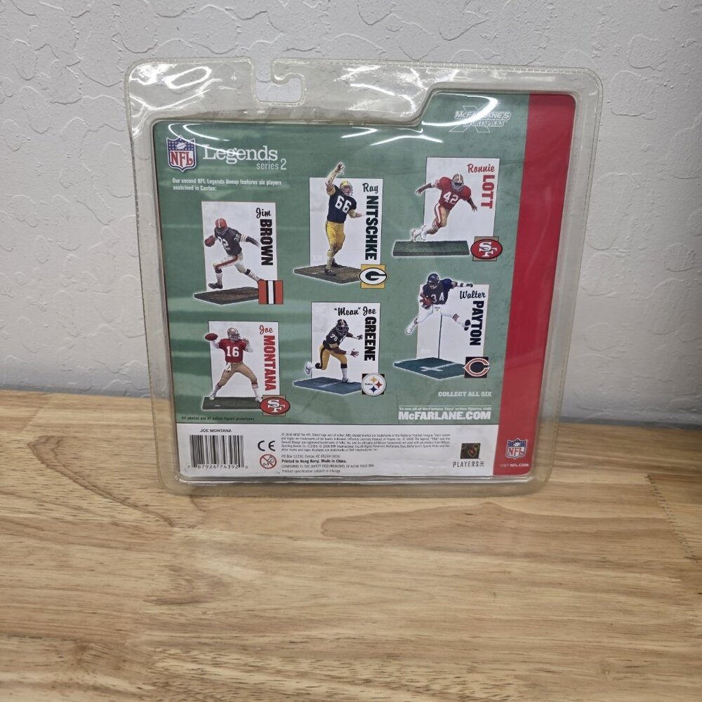 MCFARLANE NFL LEGENDS SERIES 2 49ERS HOF QB JOE MONTANA FIGURE SEALED - Picture 5 of 6